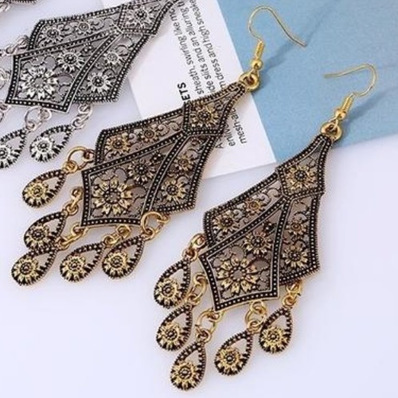 Bohemian Carved Flower Long Dangle Earrings - Picture 3 of 5